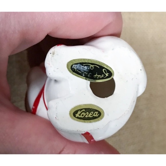 Vintage White Cat Figurine Kitty Wrapped In Ribbon Cute Twee Kitsch Whimsical - Picture 6 of 7